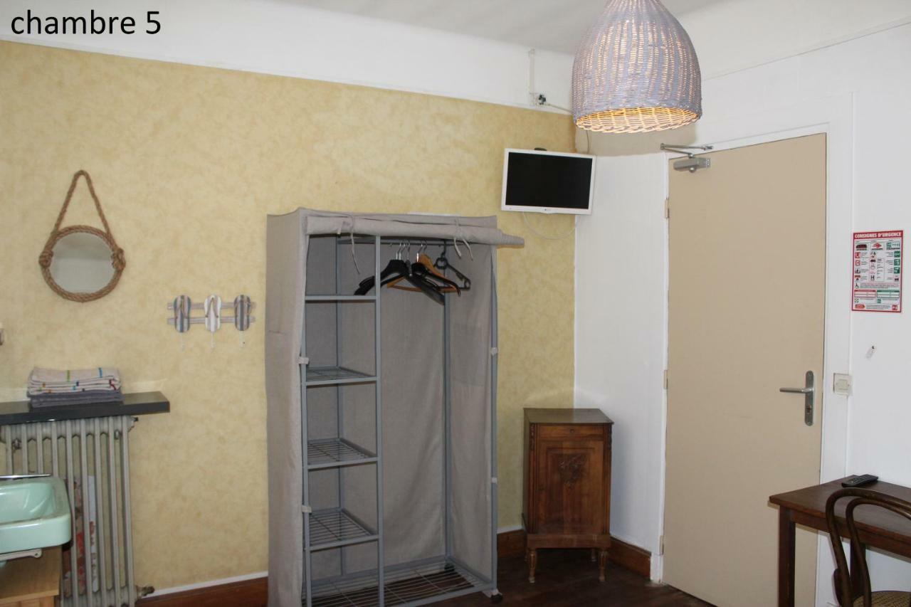 Hotel Le Dervois Montier-en-Der Eksteriør bilde